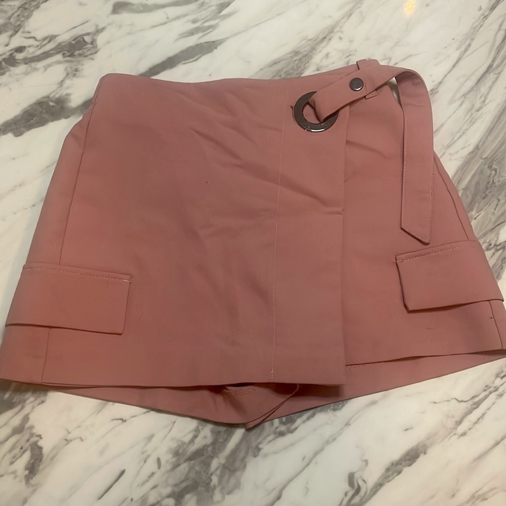 Bershka US 04 | EUR 36 | MEX 26